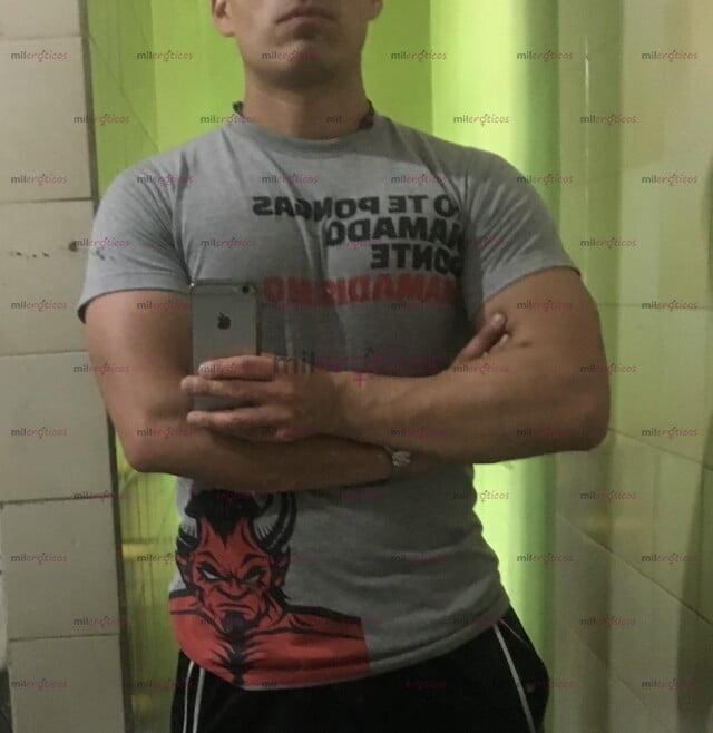 FOTOS DE ENTRENADOR DE PESAS Y MASAJISTA SOLO PARA DAMAS