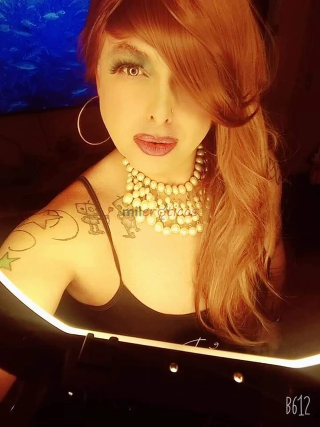 Tenho fotos e videos de conteudos a venda so chamar para aqueles homens que curtem uma trans tatuada e branquinha sou casada mas dependendo podemos co...