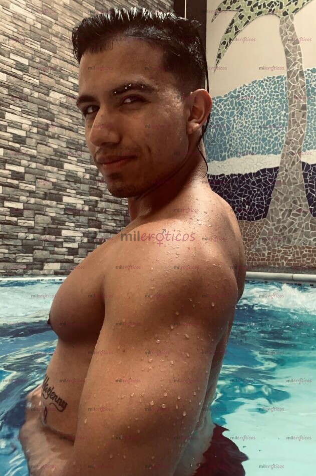 FOTOS DE MÁSCULINO MACHO DE PASO POR ESTE SECTOR POCOS DÍAS
