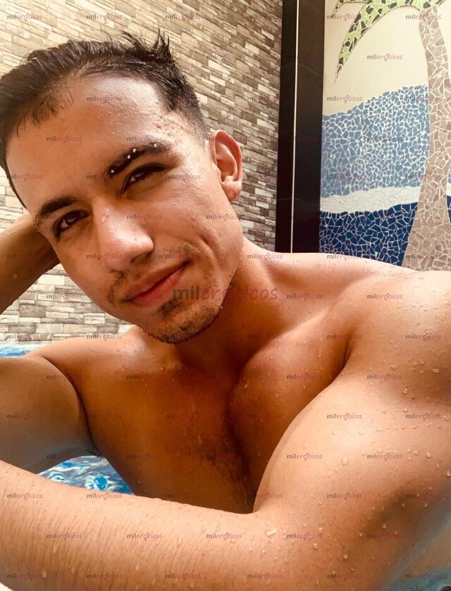 FOTOS DE MÁSCULINO MACHO DE PASO POR ESTE SECTOR POCOS DÍAS