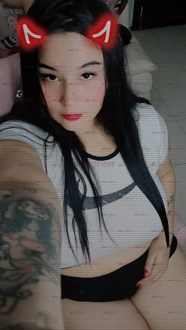 FOTOS DE ME LLAMO DANIELA SOY UNA BELLA COLOMBIANA CURVY PARA TI