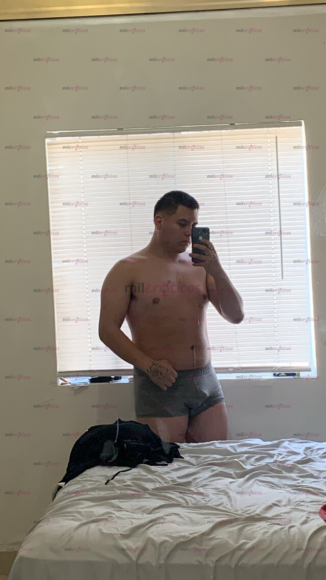 FOTOS DE CHICO DISCRETO DISPONIBLE PARA HACERTE PASAR UN RATO AGRADABLE Y RICO.