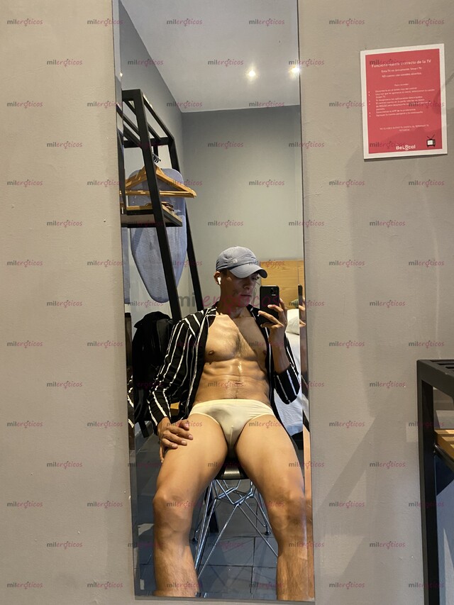 FOTOS DE .ANDRÉS VISITANDO TU CIUDAD. CDMX CENTRO. UNICO ÚNICO DÍA.!! .