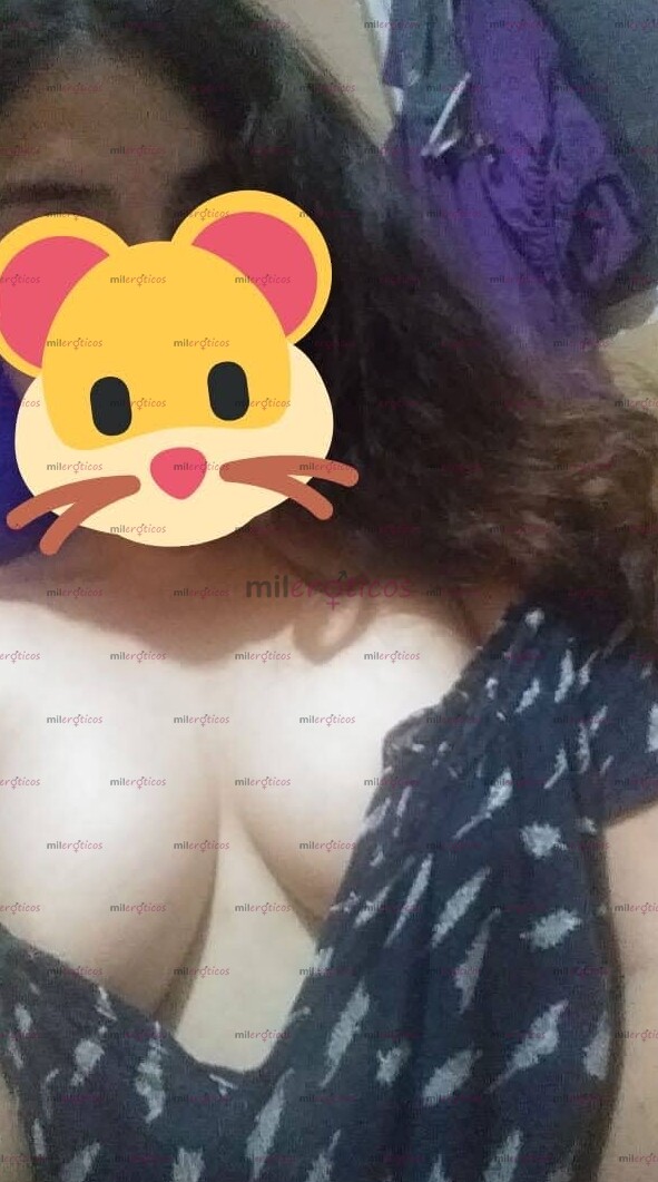 FOTOS DE LINDA CHICA CARIÑOSO. SIEMPRE DISPUESTA AÑOS SÚPER RICA