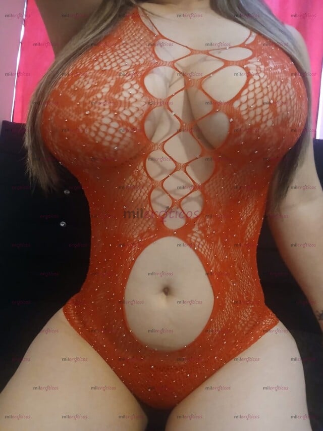 FOTOS DE RUBIA COMPLACIENTE OFRECE FULL TRIPLATO CON ORAL NATURAL