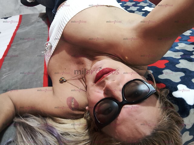 FOTOS DE BELLA SEÑORA RUBIA Y MUY SENSUAL MASAJISTA PROFESIONAL