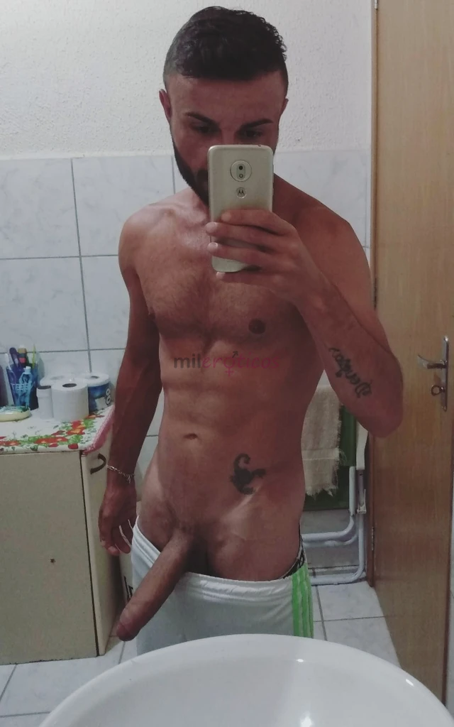 Novo aqui na regiao mas nao por muito tempopresto atendimentos pra todos sem excessaotrabalho com fotos e videos tambemestou de carro e posso atender...