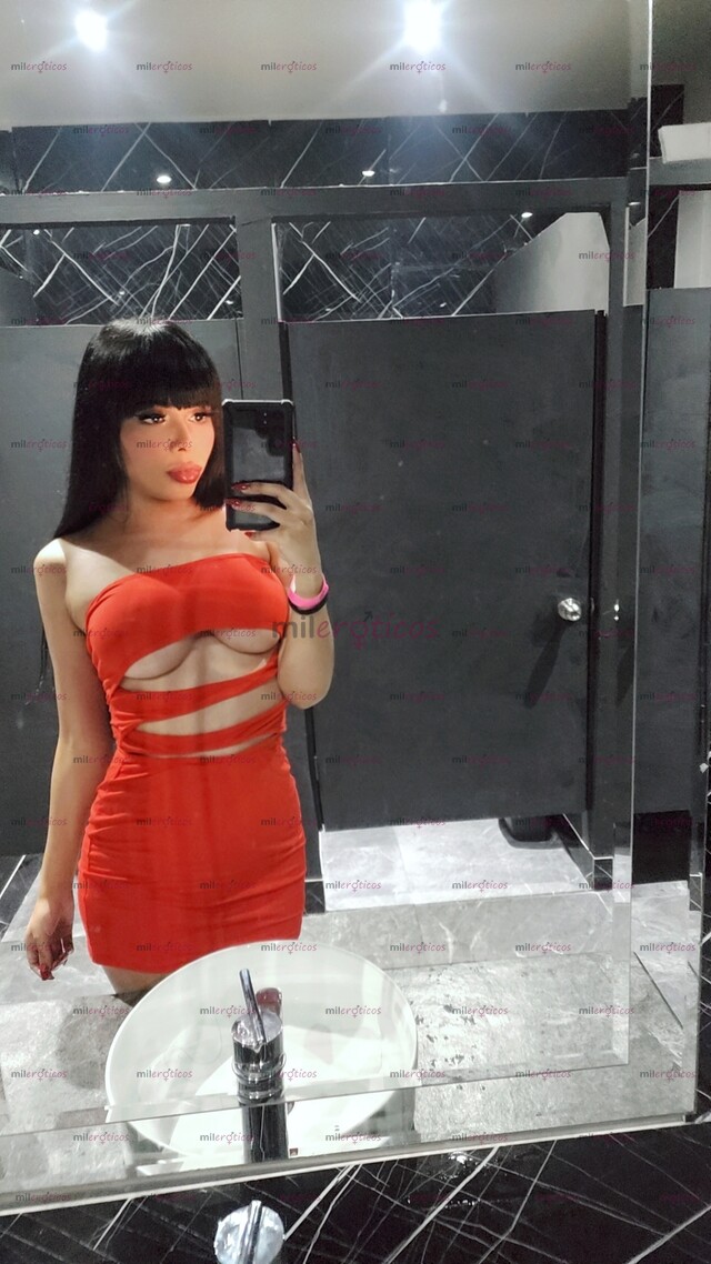 FOTOS DE DISPONIBLE PUTITA SOLO A HOTEL 8110163023