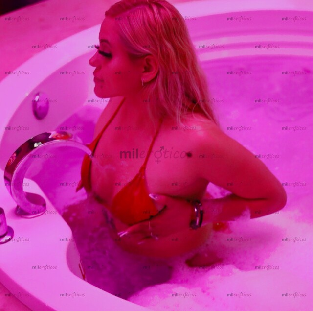 FOTOS DE WERITA RECIÉN LLEGADA, TE DOY ORAL AL NATURAL MI REY .