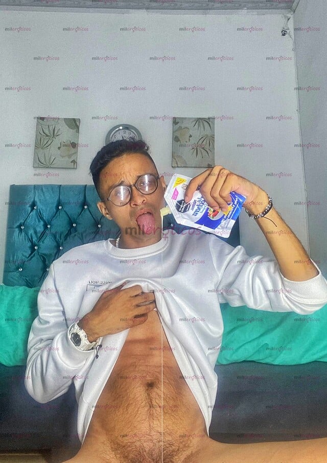 FOTOS DE CHICO JOVEN VARONIL DOTADO Y CULO REDONDO VERSÁTIL DE 22CM DE DOTACION FECHERO