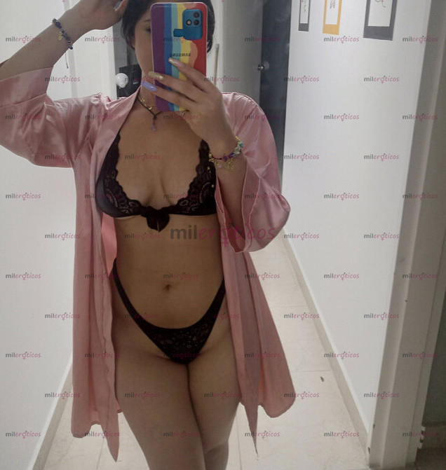 FOTOS DE CHICA PAISA, MUY CALIENTE DISPUESTA A COMPLACERTE!