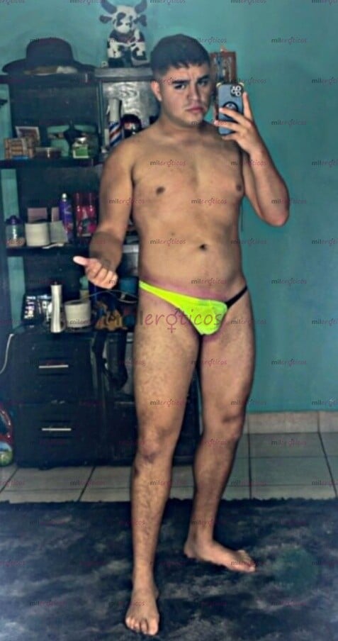 FOTOS DE DE REGRESO TU CHICO GUAPO EDUCADO Y COMPLACIENTE PARA CUMPLIR TUS FANTASIAS