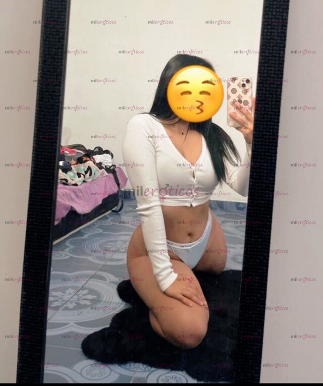 FOTOS DE EXTRAVAGANTE CHICA RECIEN LLEGADA A ESTE AMBIENTE EXCLUSIVO TRATO