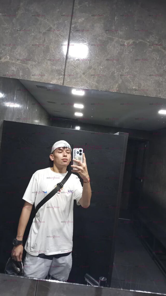 FOTOS DE POLLO PAISA MASCULINO 20 CM VERSATIL MAS ACTIVO DOTADO DOMINANTE COMPLACIENTE