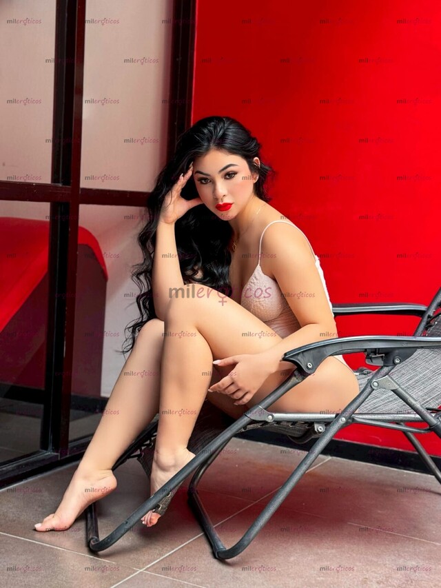 FOTOS DE ALISON POR PRIMERA VEZ EN TU CIUDAD BEBÉ, SUPER LINDA Y BUENA ONDA D.D.