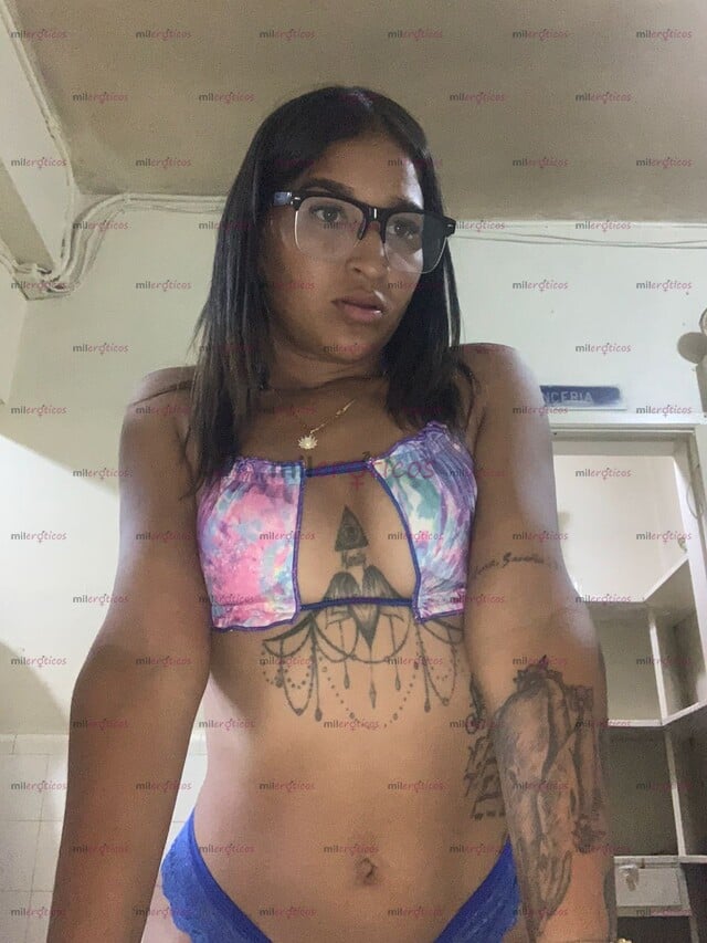 FOTOS DE VANESA NUEVA JOVEN UNIVERSITARIA DE 19 AÑOS QUE VINO A CUMPLIR TUS FETICHES SOLO