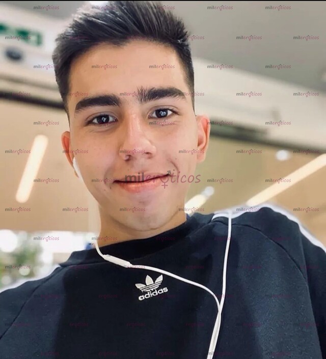 FOTOS DE JOVEN VERSÁTIL DISPUESTO A SATISFACER TUS FANTASÍAS VIRTUALES
