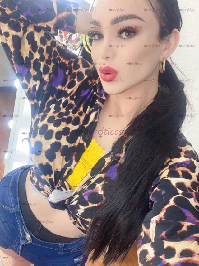 FOTOS DE DISPONIBLE LOS 7 DÍAS DE LA SEMANA HERMOSA CHICA TRANS PIEL BLANCA SEXOSA Y COMP