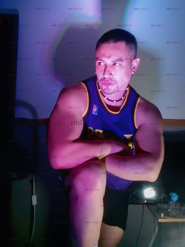 FOTOS DE ACT 18 CMS TU CHACAL DOMINANTE Y COMPLACIENTE MUY CALIENTE