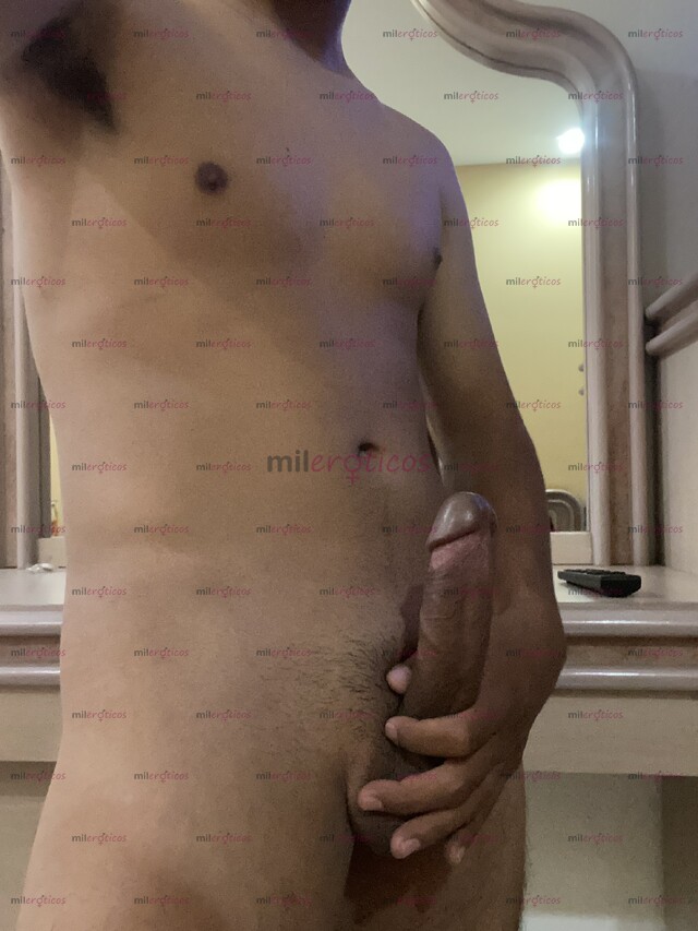 FOTOS DE MI NOMBRE ES ALEJANDRO Y MI PLACER ES COMPLACERTE. (DÚOS Y TRÍOS).