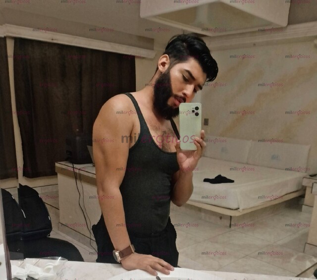 FOTOS DE DISPONIBLE SCORT BARBÓN BUENA VERGA Y CULO EN CANCUN