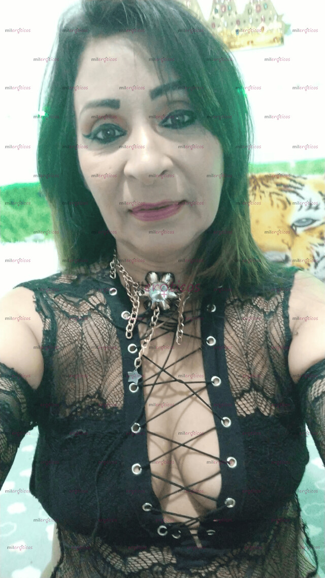 FOTOS DE HOLA MOR SOY ESCARLET UNA MADURITA SABROSITA Y MUY CALIENTE
