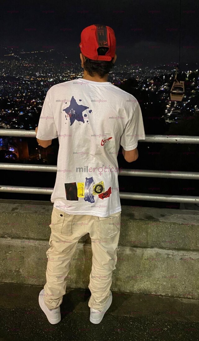FOTOS DE JOVEN ATRACTIVO Y DESCOMPLICADO, PUEDES ESCRIBIRME, ESTOY EN LA CIUDAD, MEDELLIN
