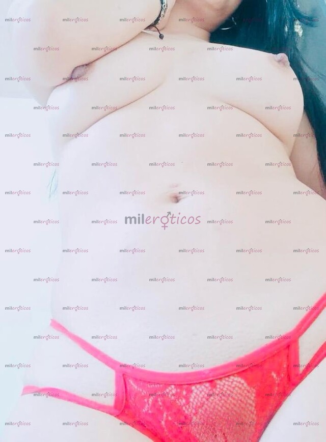 FOTOS DE ALICE!! QUIERES UNOS RICOS BESOS? TE ESPERO :