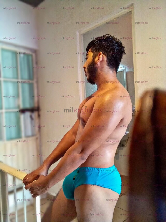 FOTOS DE DISPONIBLE SCORT BARBÓN BUENA VERGA Y CULO EN CANCUN