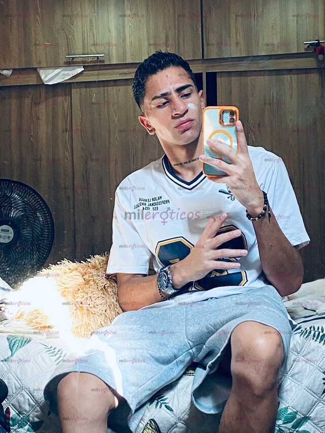 FOTOS DE PANA MORBOSO , SORNERO , JOVEN, ATRACTIVO SERIO Y DESCOMPLICADO