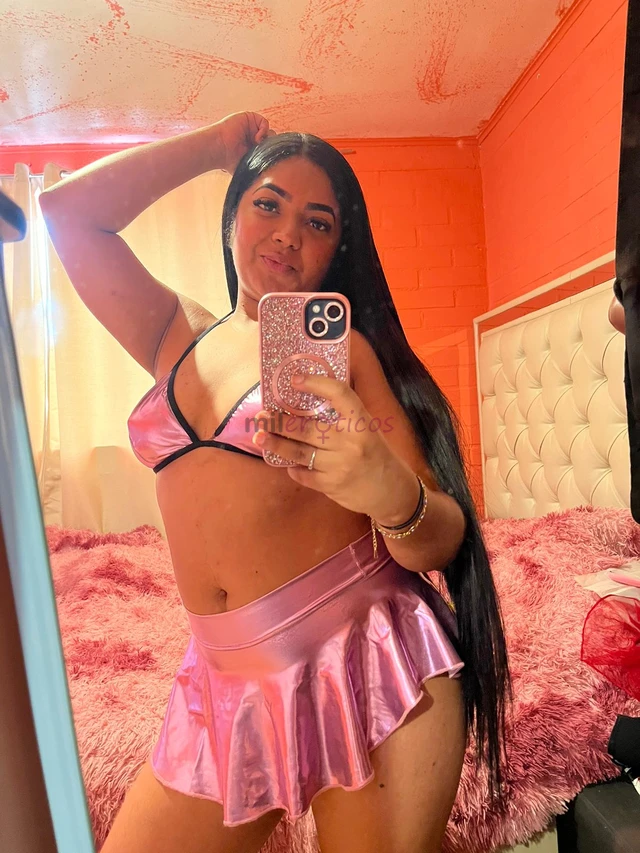 Hola me llamo sofia una linda dama abierta a todas las experiencias soy full caliente placentera en la cama te dare buenos movimientos en todas las po...