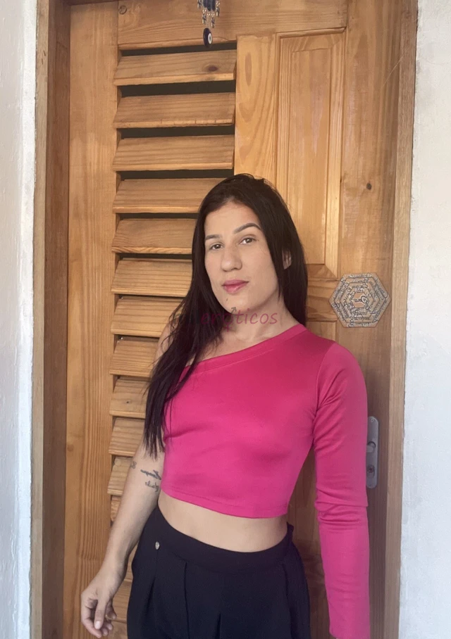 Sou raquel alves terapeuta tantrica e ofereco sessoes de autoconhecimento e equilibrio atraves da tantra utilizo tecnicas de respiracao toque e medita...
