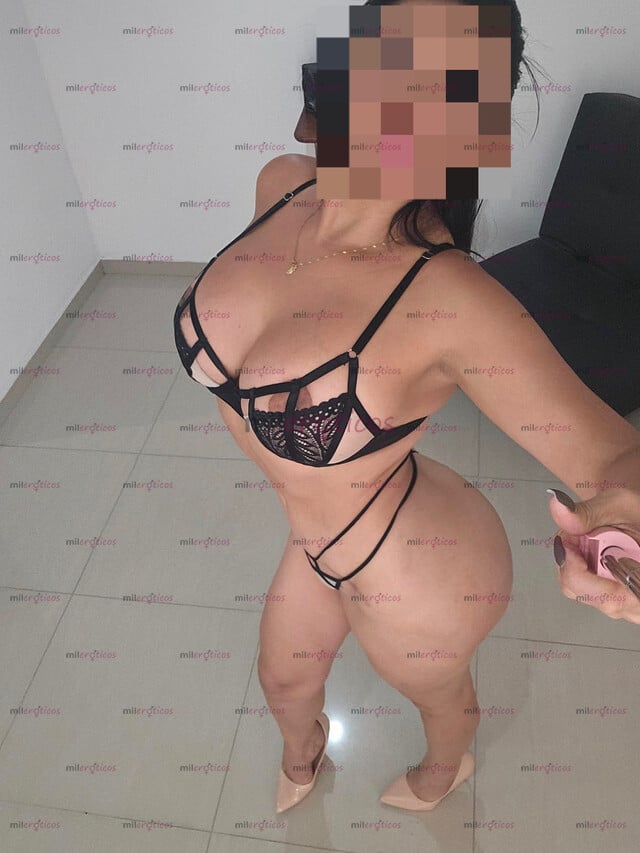 FOTOS DE SALOME MILF OPERADA SIN ENGAÑOS TETONA CULONA HERMOSO RASTRO