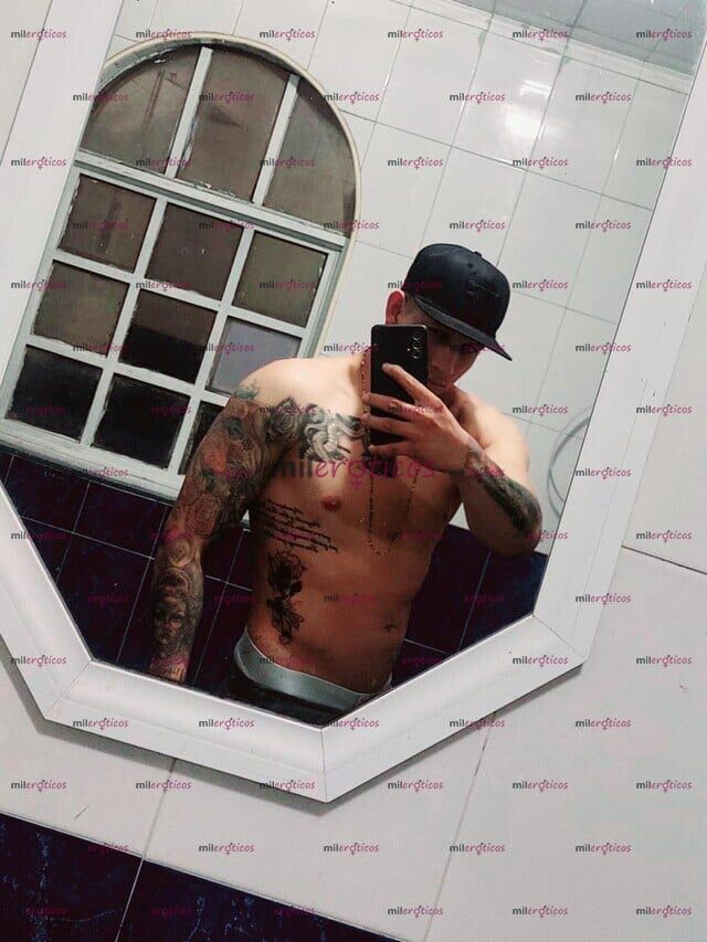 FOTOS DE SOY MUY CACHONDO MUY COMPLACIENTE Y MUY DISCRETO