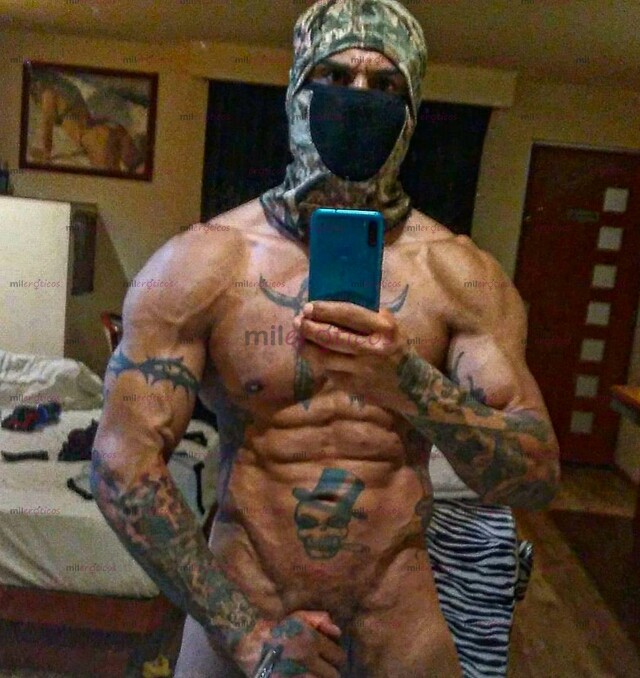 FOTOS DE CHAKAL MUY GUAPO, ALTO, MAMADO Y VERGOTOTA