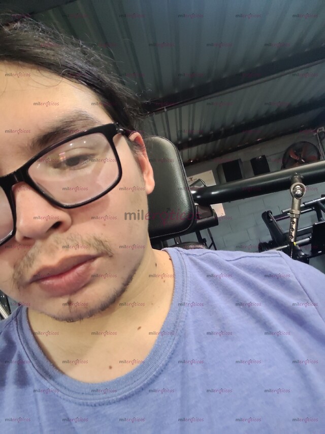 FOTOS DE JOVEN MUY CALIENTE Y PITUDO, CUMPLIRE TUS FANTASIAS HASTA SATISFACERTE