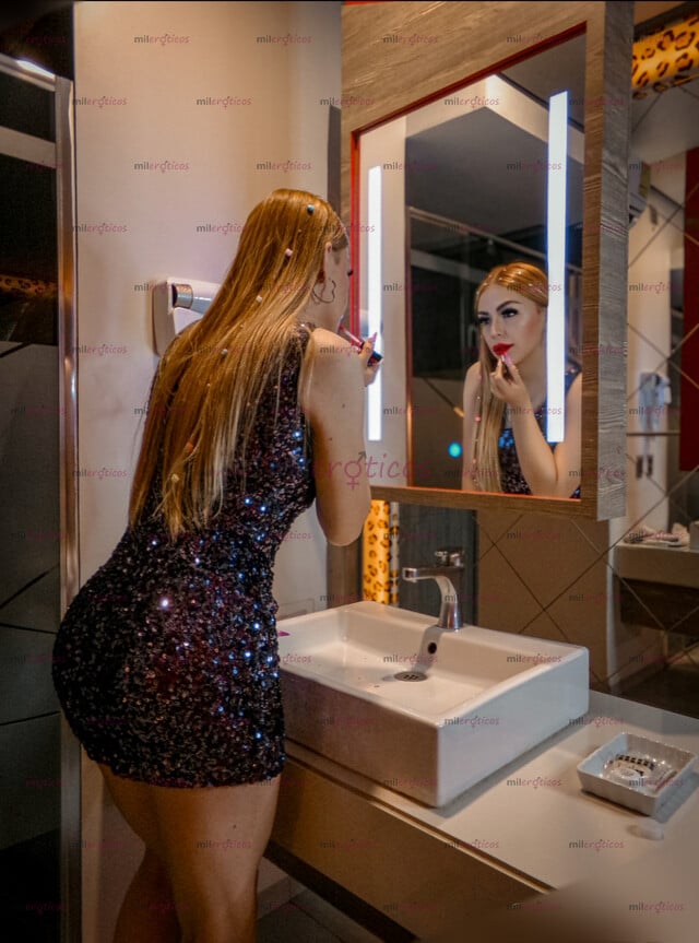 FOTOS DE GUAPA NENA TRANSEXUAL ESCORT VIP PARA HOMBRES SOLVENTES