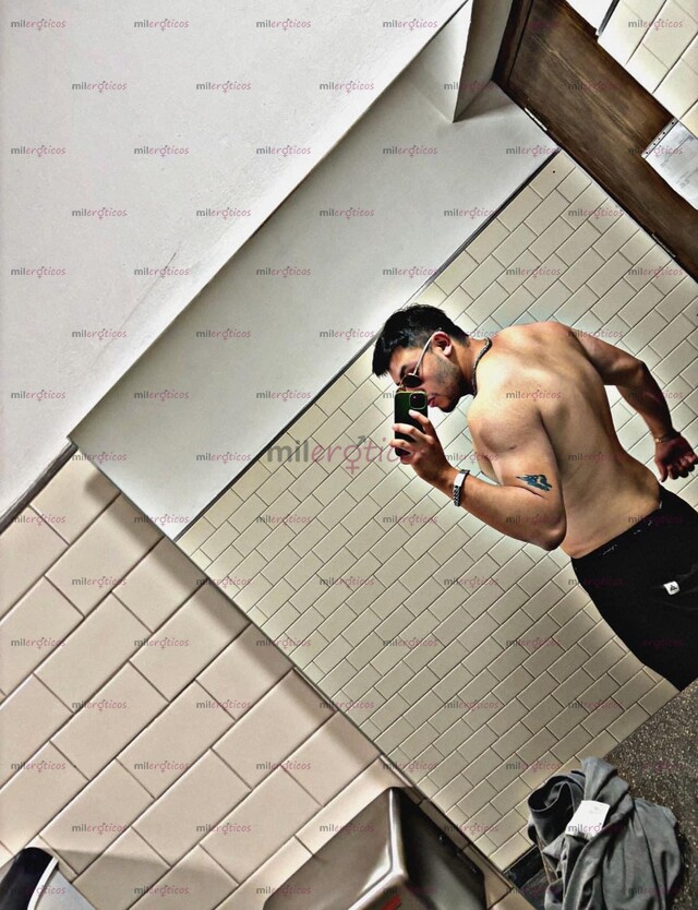 FOTOS DE MI NOMBRE ES ALEJANDRO SÓLO ATIENDO A PURAS MUJERES, NADA DE TRANS NI HOMBRES