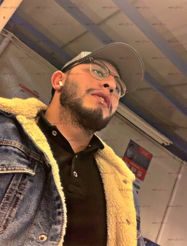 FOTOS DE MI NOMBRE ES ALEJANDRO SÓLO ATIENDO A PURAS MUJERES, NADA DE TRANS NI HOMBRES