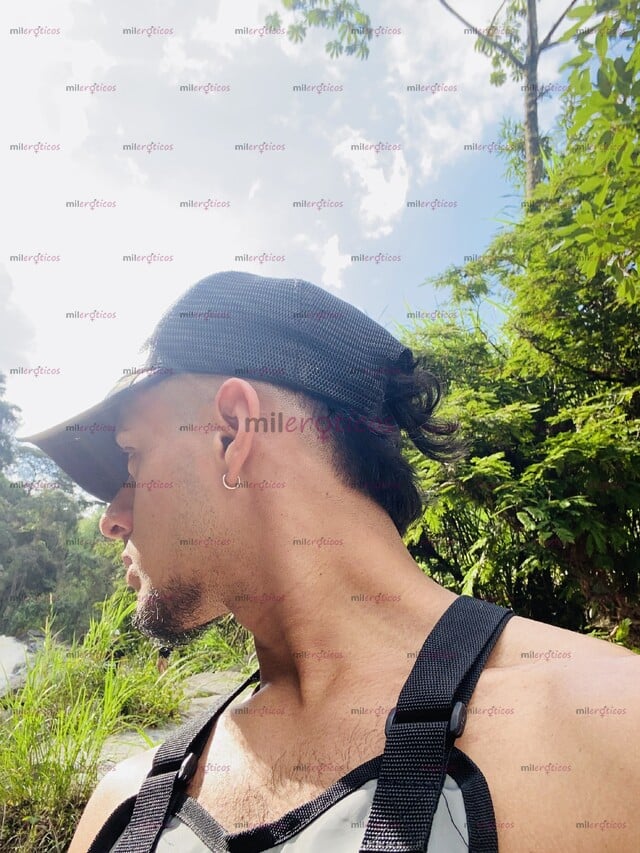 FOTOS DE HETERO CURIOSO, GUSTOSO POR CULO TRAGONES