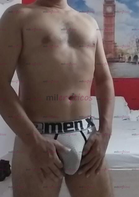 FOTOS DE HOMBRE SINGLE DESCOMPLICADO Y MENTE ABIERTA, VOYEUR Y EXHIBICIONISTA.