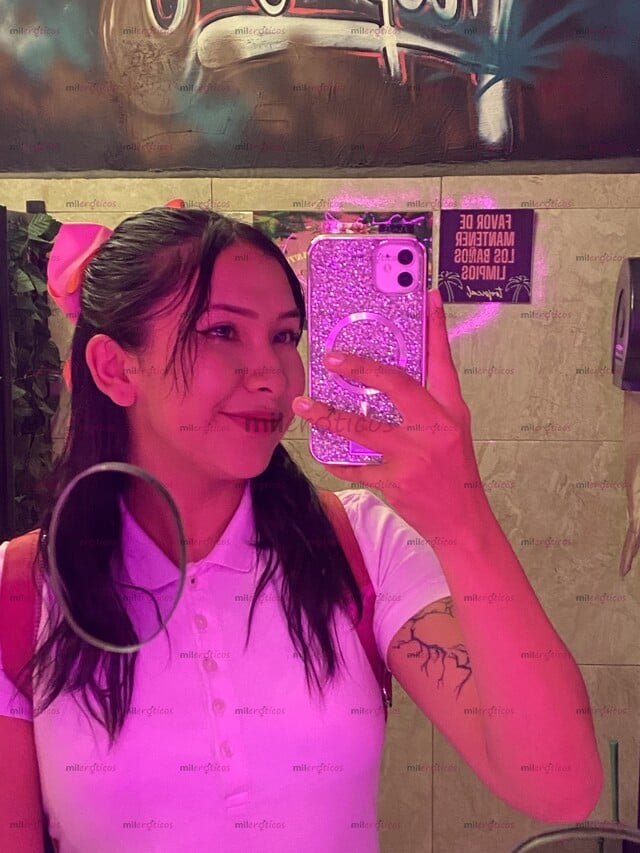 FOTOS DE NIÑA BUENA Y APRETADITA 19 AÑOS PARA PASARLA RICO Y COMÉRMELA TODA