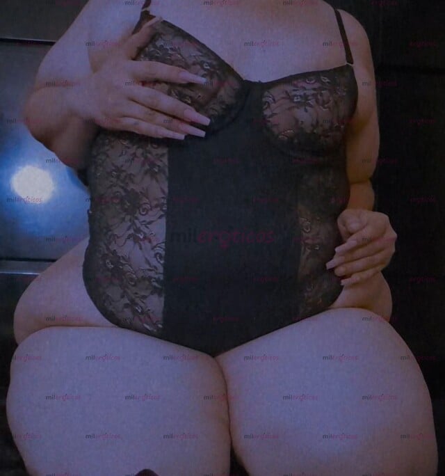 FOTOS DE RICA CURVY LISTA PARA TI ALTA BLANCA CADERONA NALGONA ESCRÍBEME TE CONTESTARÉ EN