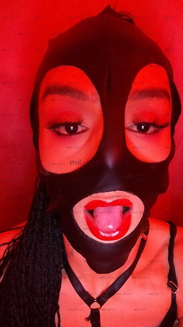 FOTOS DE NADA DE COMPLICACIONES LUGAR DISCRETO NENA DE MENTE ABIERTA CON 21 CM DE PLACER