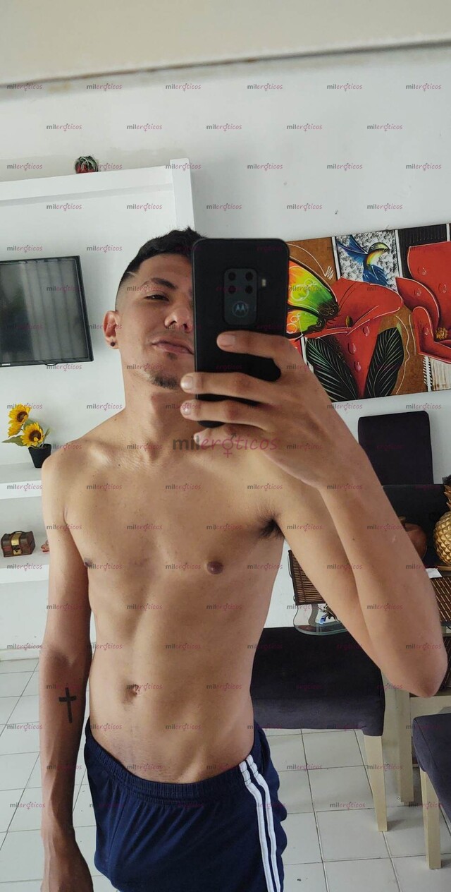 FOTOS DE COSTEÑO FLACO MACHO RECIÉN LLEGADO A LA CIUDAD, APTO DISCRETO. CONTACTAME