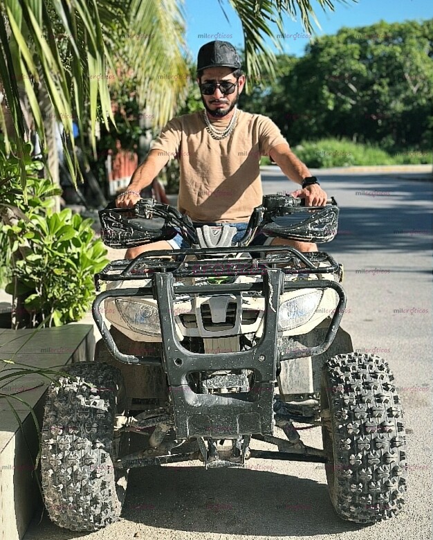 FOTOS DE EL BELLAKITO EN PLAYA DEL CARMEN! I SPEAK ENGLISH