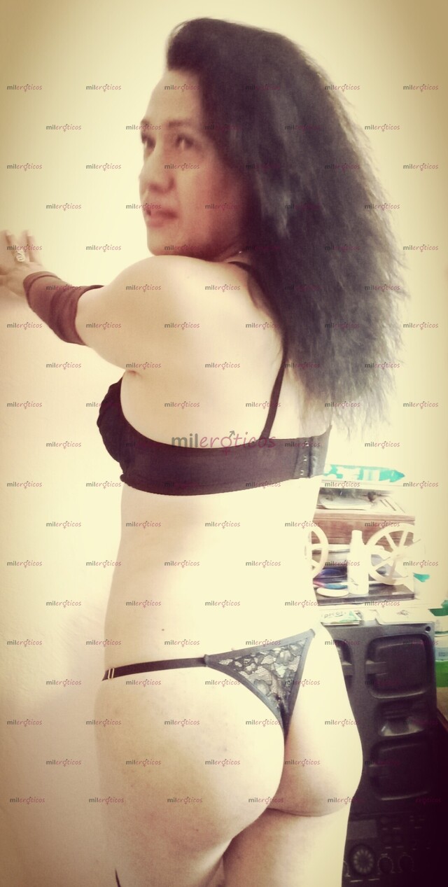 FOTOS DE LA DIOSA DEL SEXO ORAL. COMPLACE CUALQUIER FANTASÍA QUE TENGAS CARIÑO.