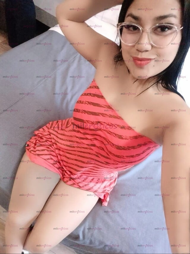 FOTOS DE RICA MEXICANA, MORENITA SUPER CALIENTE LISTA PARA COMPLACERTE PAPI