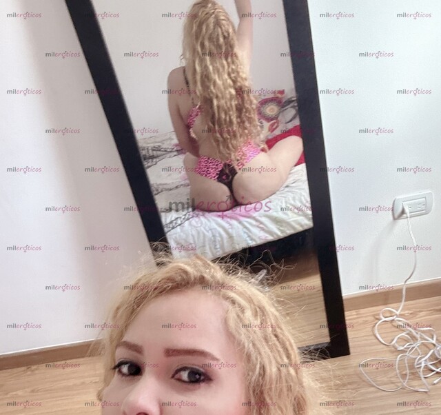 FOTOS DE HOLA MIS AMORES SOY UNA MONA DE CABELLO CRESPO MIS SENOS SON TALLA 42 , COLA