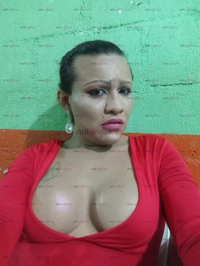 FOTOS DE SOY UNA TRANS SUPER CALIENTE EXPERTA EN PRIMERIZOS